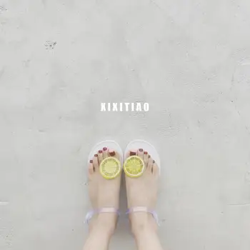 2020 poletje novi korejski sandali ženske srčkan limonin sadje flip-flop sandali seaside počitnice plaži čevlji