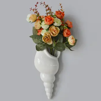 Bela Elegantne Stenske Keramične Vaze Zidana Stena Cvet Vazo—Conch Oblikovan
