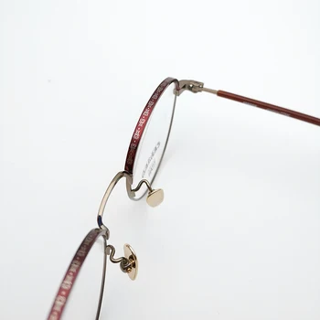 Rdeča Kakovosti Čistega Titana Moških Branje očala za Ženske Kratkovidnost Optičnih Slik 2021 Tovarniško ceno prodajo