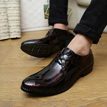 Moda Konicami Prstov Moških Oxfords Za Moške Obleko, Čevlji, Lakastega Usnja Čevlji Črna Modra Rdeča