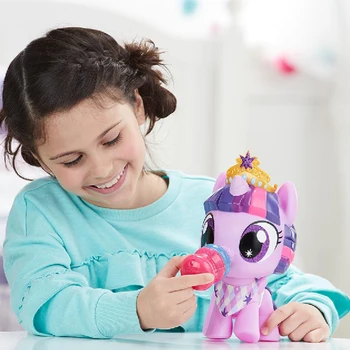 Hasbro Malo Ma Baoli ziyue Biqi dekle družino igrača glas lutka otrok Božično darilo