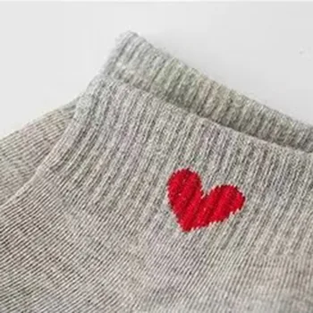 7 parov pack veliko Ljubezni, ženske nogavice, lepe, Vroče prodaje vesel nogavice Udobno Dihanje Kawaii bombažne nogavice