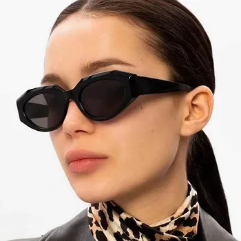 Nov Poligon Retro Plastična sončna Očala za Ženske do leta 2020 Majhen Okvir Mačka Oči Ulične sončna Očala Moški Prostem Potovanja Trend Očala