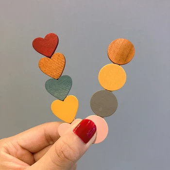 1pcs Japonski Slog Lesene Ostra Retro Candy Barve Srce Oblika sponke za Lase Za Dekleta