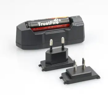 TrustFire Mini Prenosni Eno Litij-ionsko Baterijo, Polnilnik TR-010 + TrustFire 18650 3,7 V 2400mAh Zaščitene Litijeva Baterija s PCB