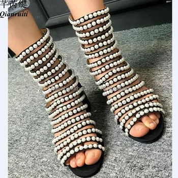 Qianruiti Moda Za Ženske String Noge Sandali Luksuzni Biseri Studded Debele Pete Gladiator Cut Out Sandalias Modni Stezi 2018