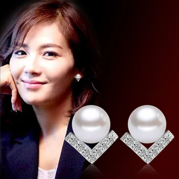 XIYANIKE 925 Sterling Silver Pearl Stud Uhani Za Ženske korejski Star Istega Odstavka Trikotnik Nosorogovo Stranka Nakit