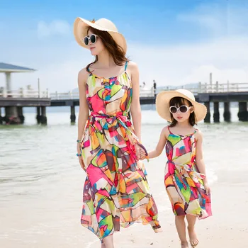 2019 poletje plaža obleko, mati, hči dolge obleke maxi povoj obleko bohemian družino videz mama in hči obleko mamica in mi