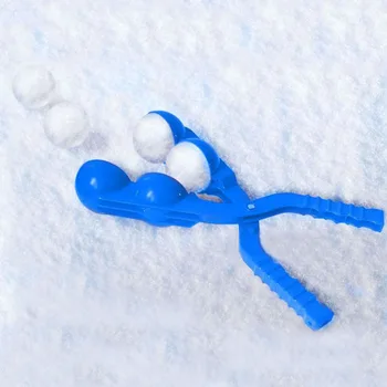 Zimske Snežne Kepe Snega Gline Žogo Za Kavo Pesek Plesni Orodje Otroci Igrače Sneg Zajemalka Za Kavo, Posnetek Zabava Na Prostem Šport Otrok Fantje Dekle Igranje